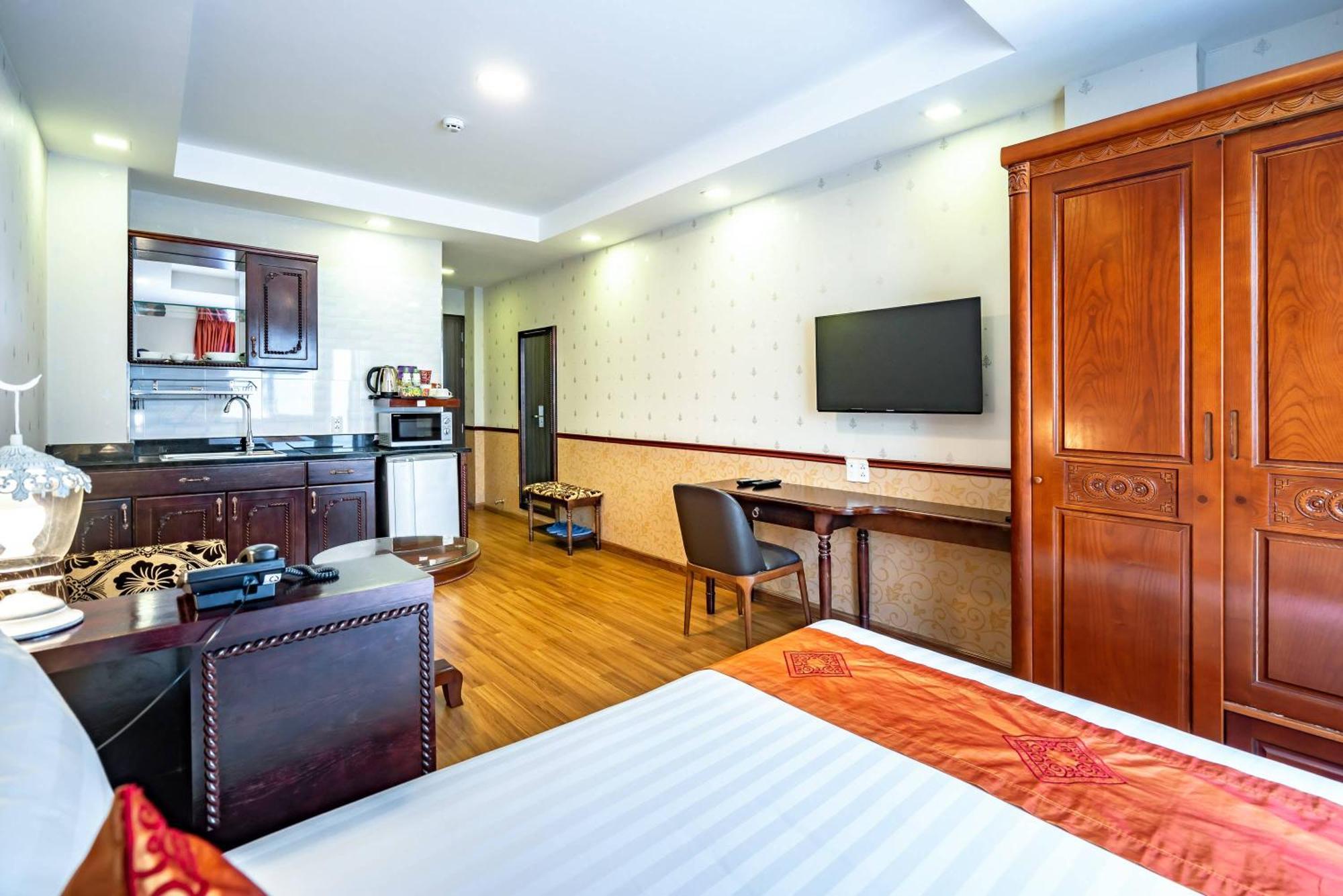 Collection O Emerald Luxury Apartment - Near Secc Ho Chi Minh City Exterior photo