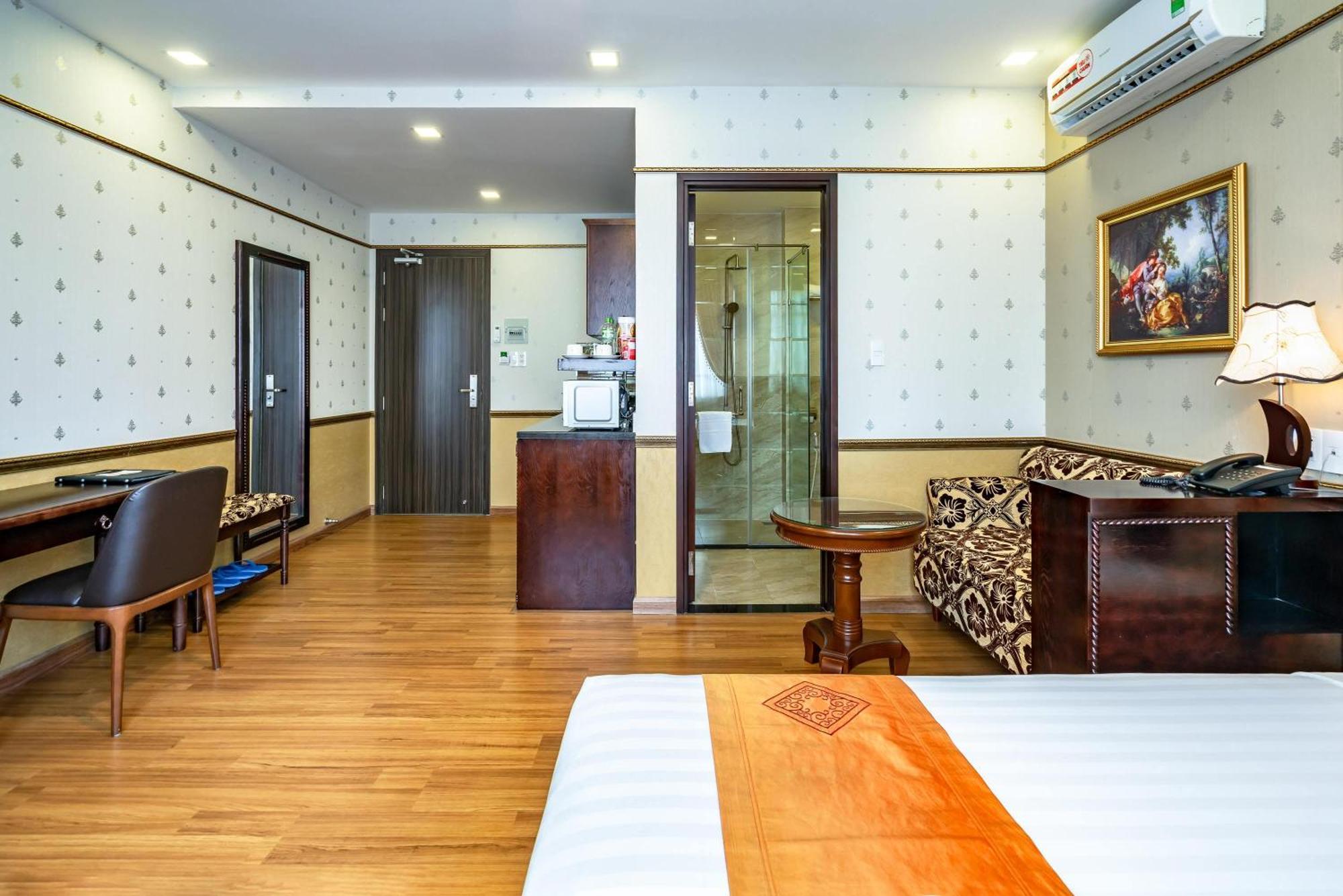 Collection O Emerald Luxury Apartment - Near Secc Ho Chi Minh City Exterior photo