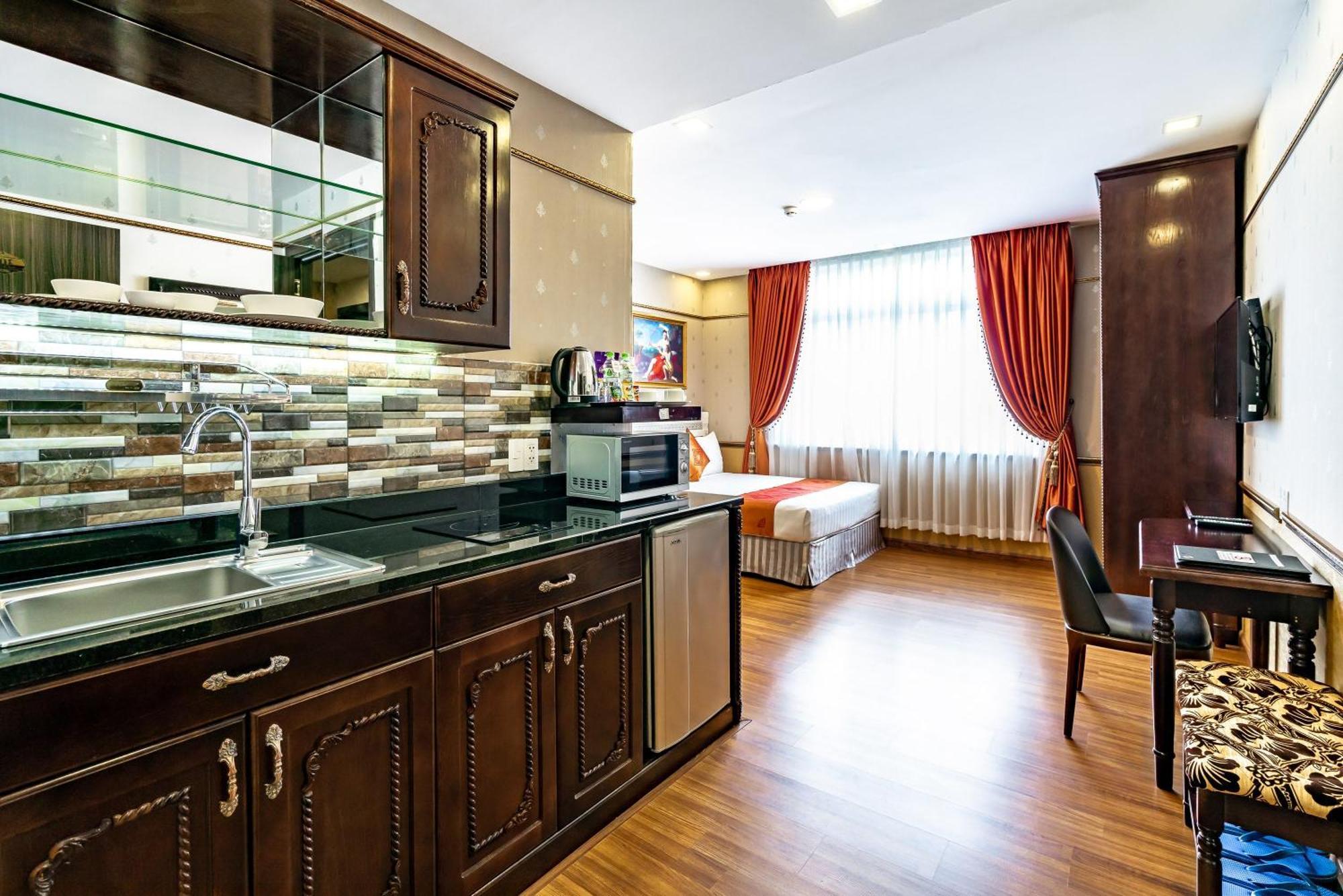 Collection O Emerald Luxury Apartment - Near Secc Ho Chi Minh City Exterior photo