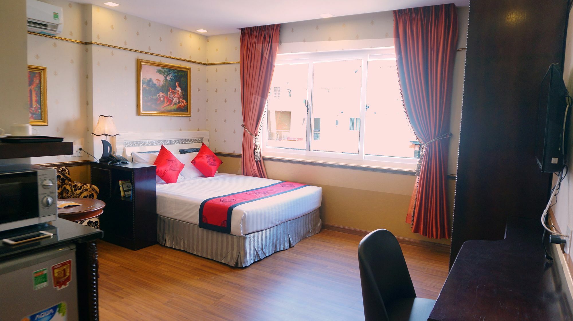 Collection O Emerald Luxury Apartment - Near Secc Ho Chi Minh City Exterior photo
